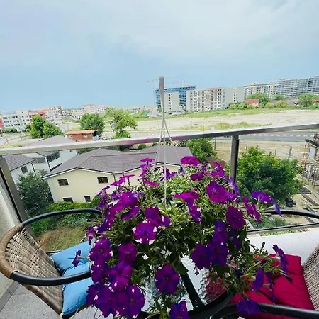 Apartament Mamaia Clasic ナボダリ